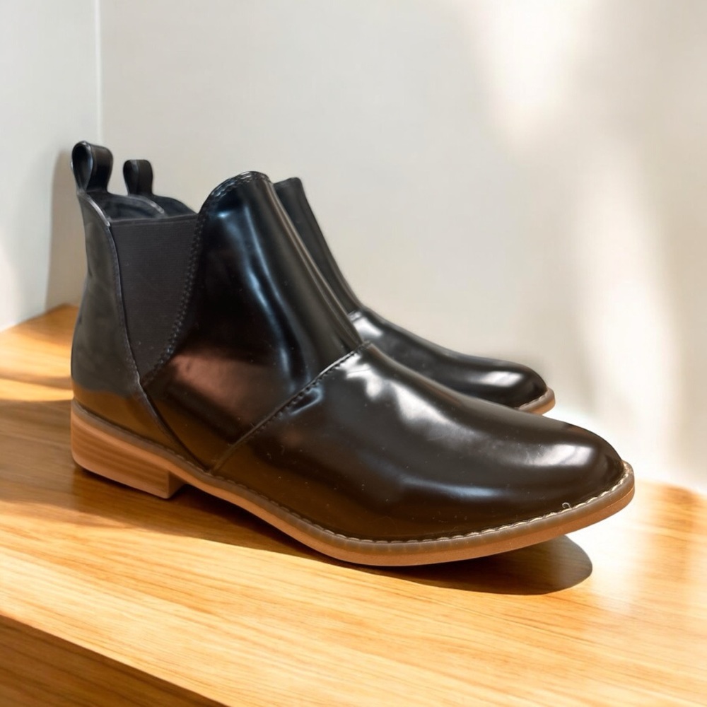 Rocket Dog Black boots 10